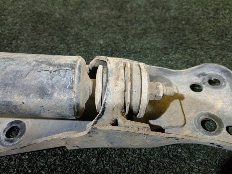 амортизатор, 800 рублей, Красноярск