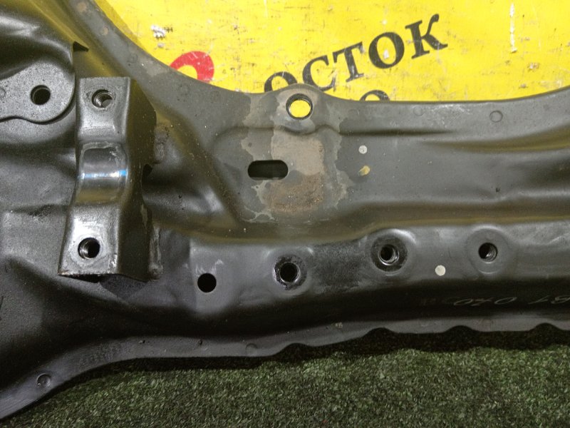 балка поперечная, 1000 рублей, Красноярск