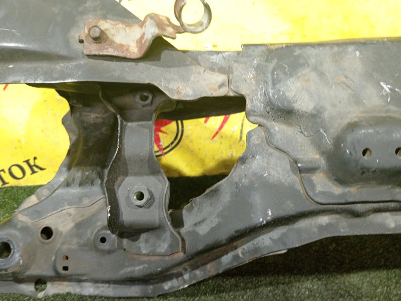 балка поперечная, 1000 рублей, Красноярск