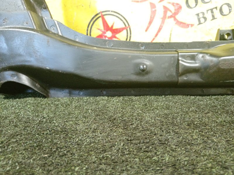 балка поперечная, 2000 рублей, Красноярск