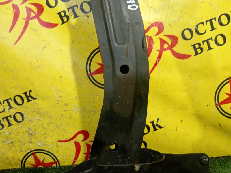 балка поперечная, 2000 рублей, Красноярск