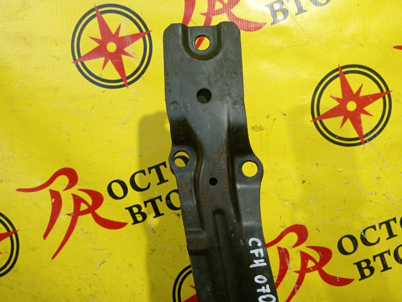 балка поперечная, 2000 рублей, Красноярск