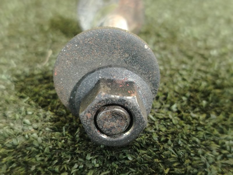 Болт развальный, 300 рублей, Красноярск