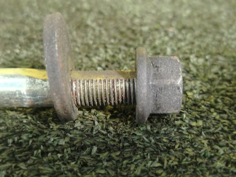 Болт развальный, 300 рублей, Красноярск