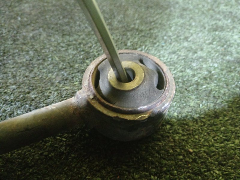 тяга подвески, 3000 рублей, Красноярск