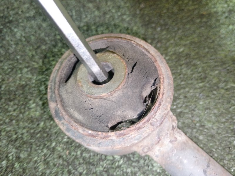 тяга подвески, 3000 рублей, Красноярск