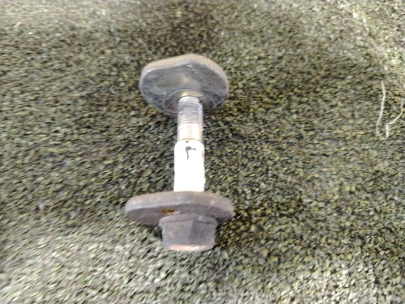 Болт развальный, 300 рублей, Красноярск