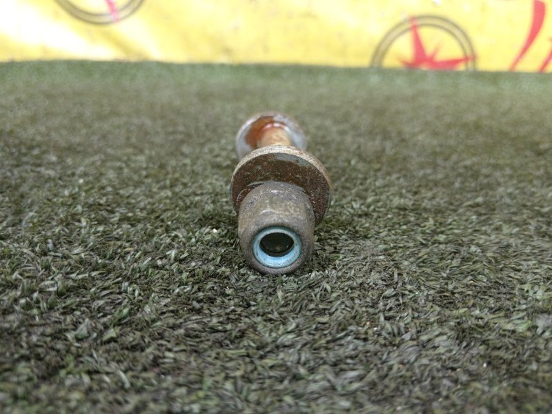 Болт развальный, 300 рублей, Красноярск