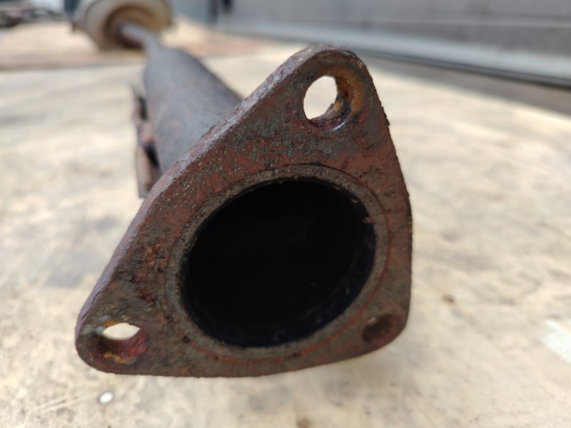 Глушитель, 2000 рублей, Красноярск