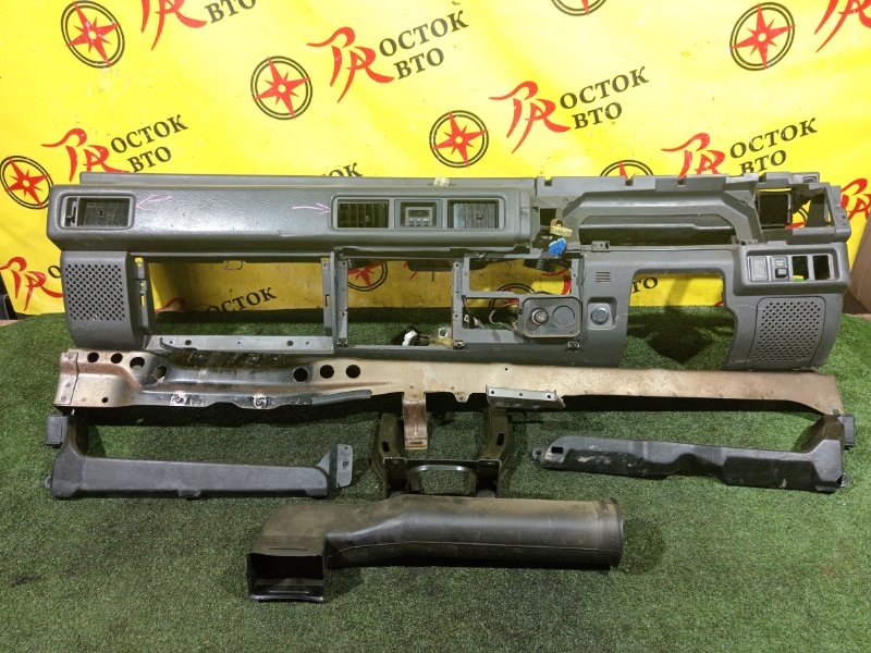 панель передняя в салон, 5000 рублей, Красноярск