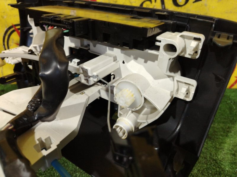 Блок управления климат-контролем, 300 рублей, Красноярск