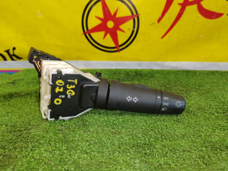 Подрулевой переключатель света, 300 рублей, Красноярск