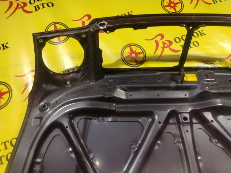 Капот, 2000 рублей, Красноярск