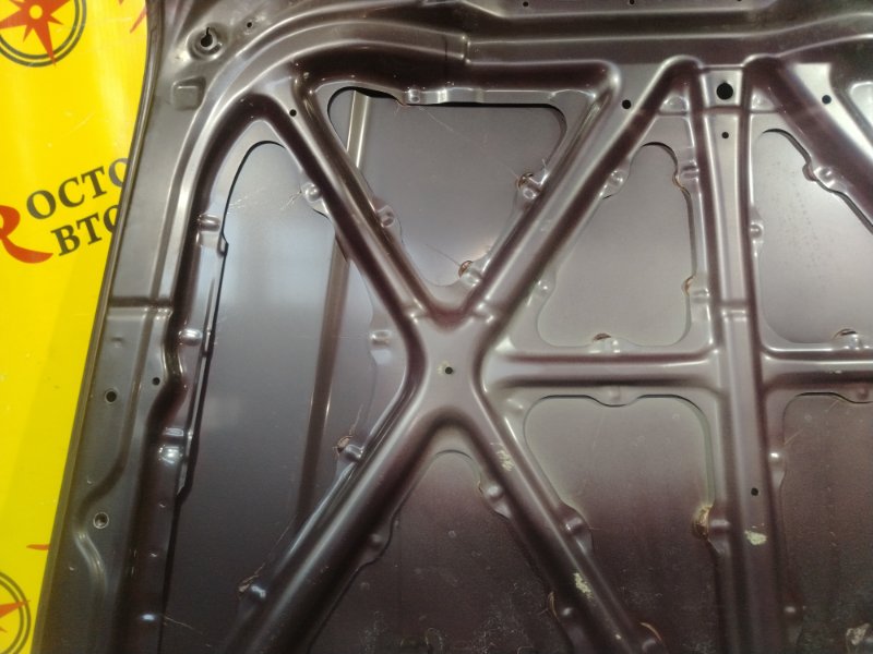 Капот, 2000 рублей, Красноярск