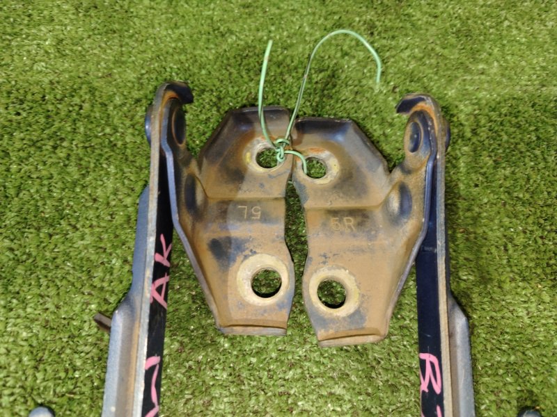 Петля капота, 300 рублей, Красноярск