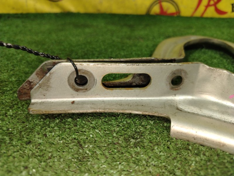 Петля капота, 300 рублей, Красноярск