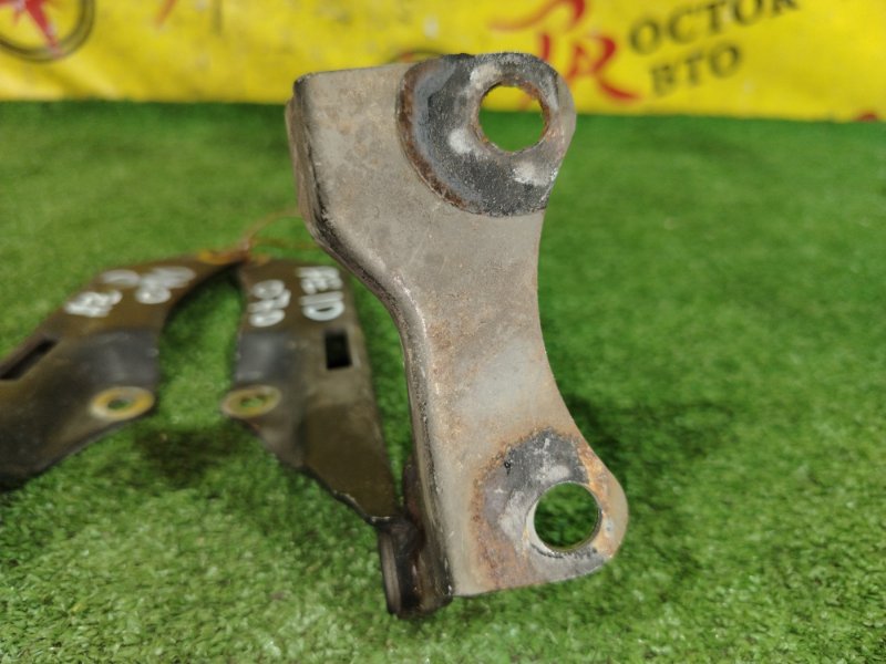 Петля капота, 200 рублей, Красноярск