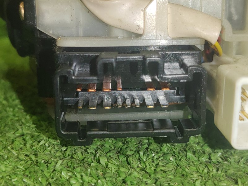 Подрулевой переключатель света, 600 рублей, Красноярск