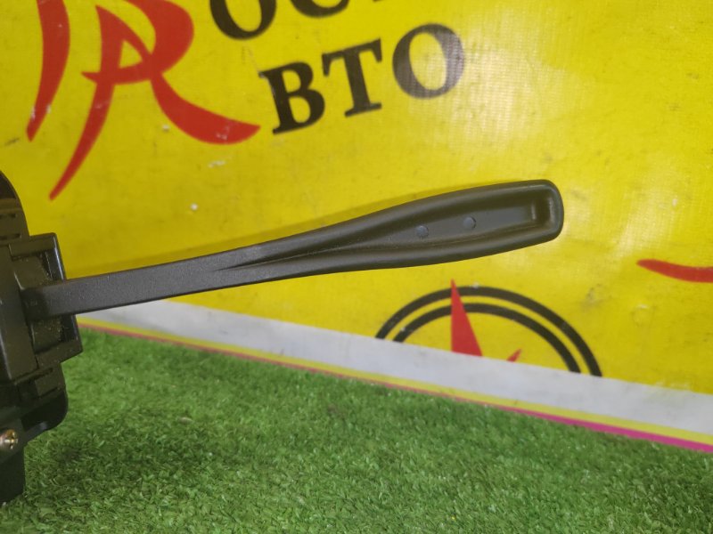 Подрулевой переключатель света, 500 рублей, Красноярск