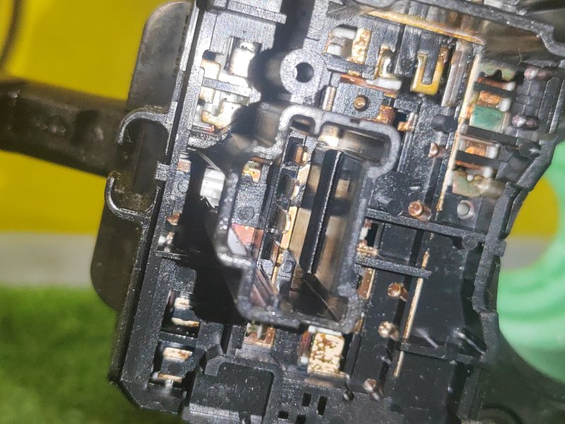 Подрулевой переключатель света, 500 рублей, Красноярск