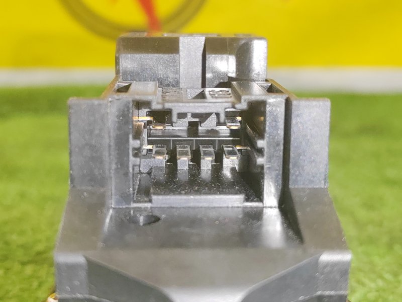 Кнопка стеклоподъемника, 150 рублей, Красноярск