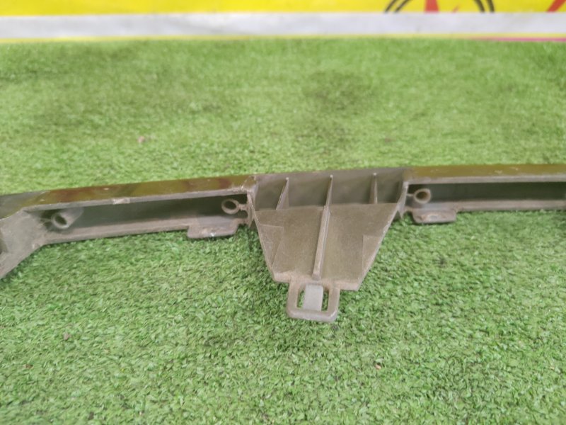 планка под фары, 3000 рублей, Красноярск