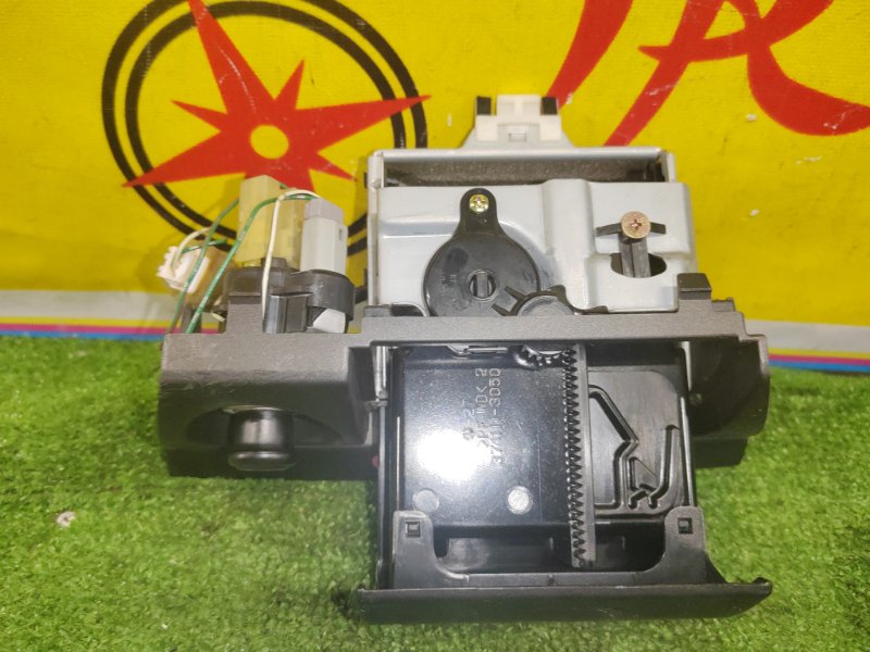 пластиковые детали салона, 2500 рублей, Красноярск