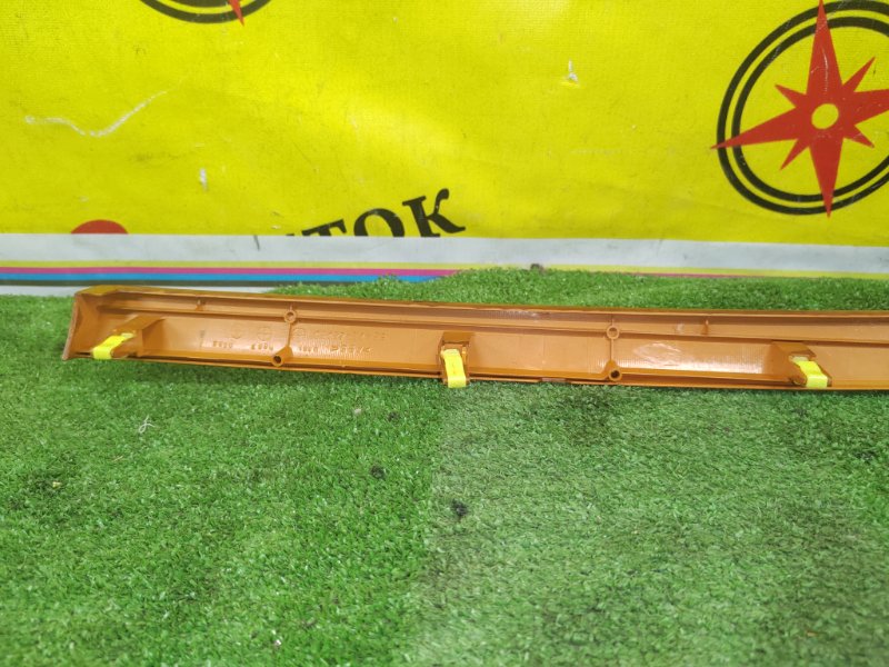 пластиковые детали салона, 2500 рублей, Красноярск