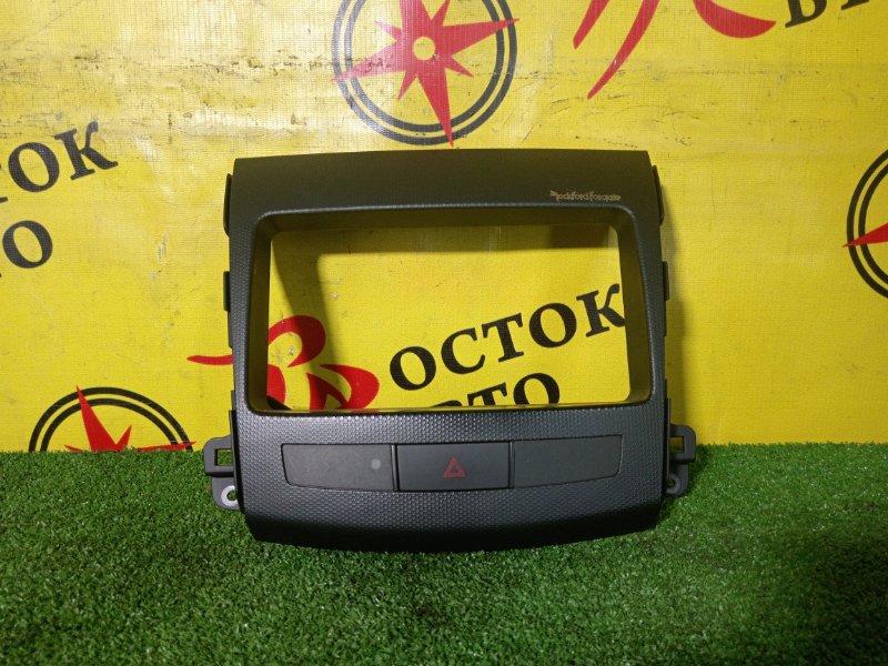 рамка магнитофона, 300 рублей, Красноярск