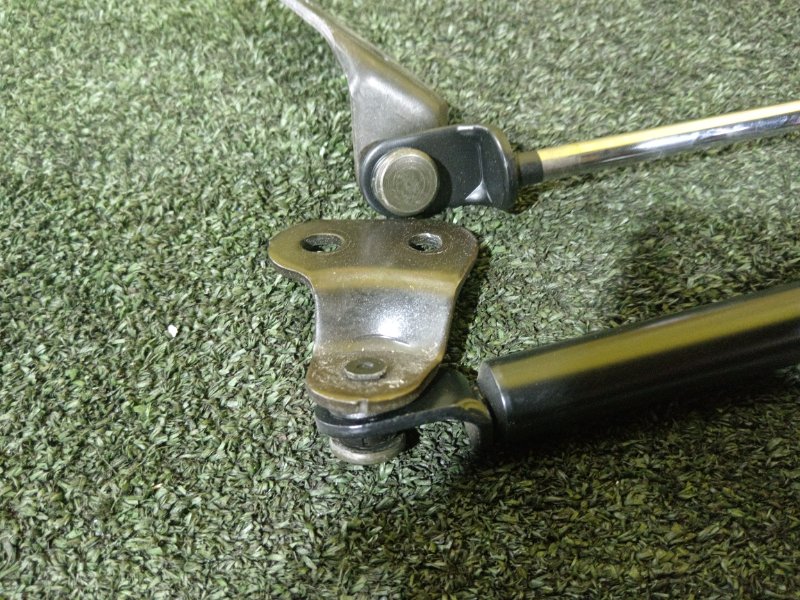 амортизатор багажника, 400 рублей, Красноярск