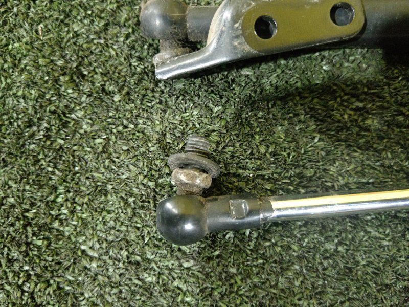 амортизатор багажника, 300 рублей, Красноярск