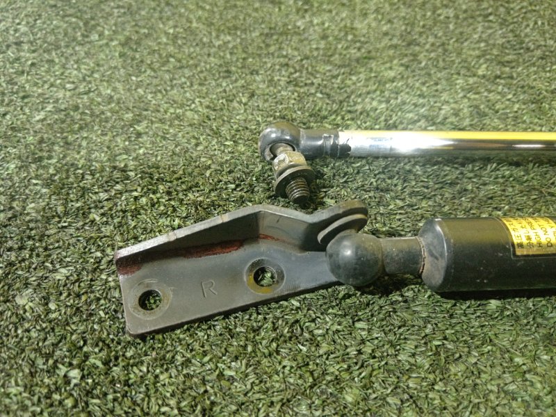 амортизатор багажника, 350 рублей, Красноярск