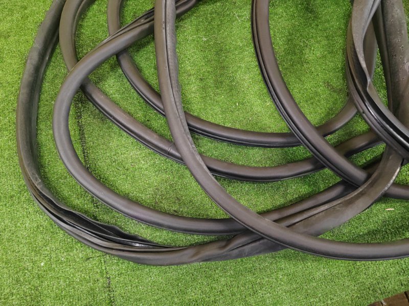 уплотнитель, 4000 рублей, Красноярск