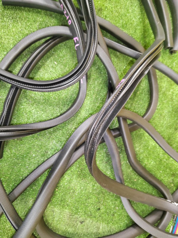 уплотнитель, 1000 рублей, Красноярск