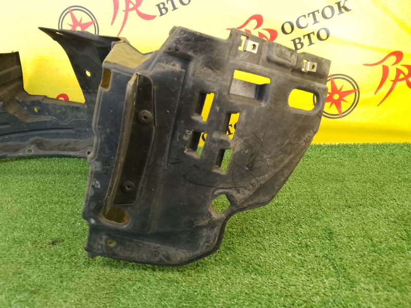 Подкрылок, 1500 рублей, Красноярск