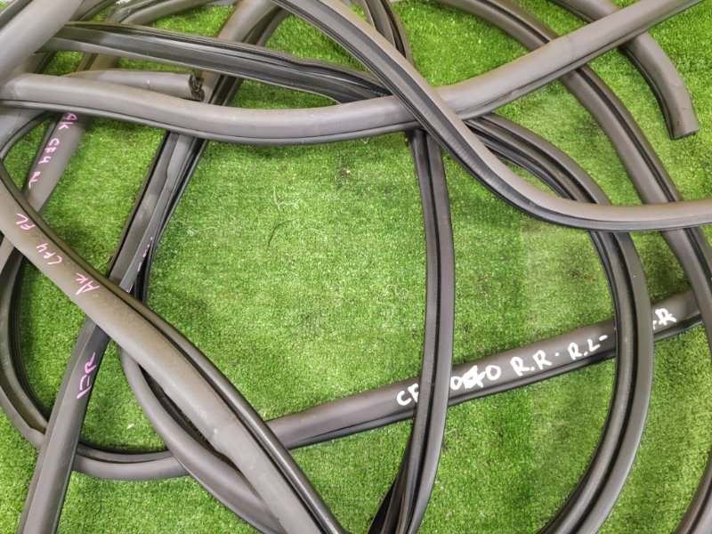 уплотнитель, 2000 рублей, Красноярск