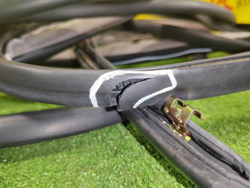 уплотнитель, 2000 рублей, Красноярск