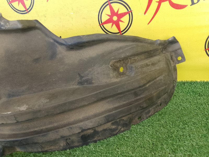 Подкрылок, 350 рублей, Красноярск