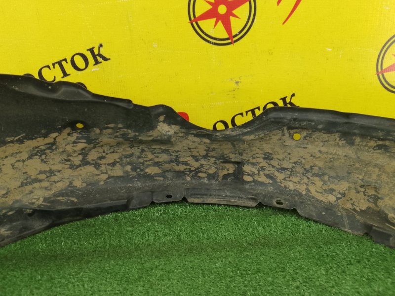 Подкрылок, 2000 рублей, Красноярск