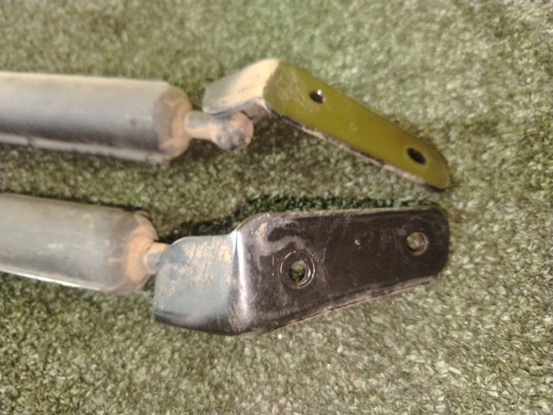 амортизатор багажника, 300 рублей, Красноярск