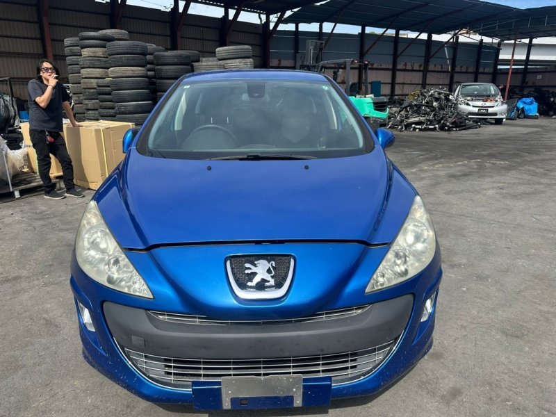 Капот, 11000 рублей, Красноярск