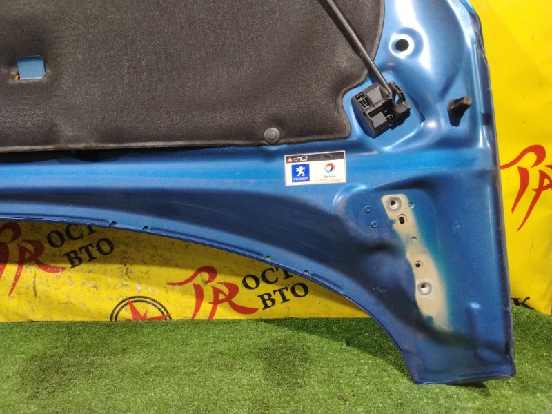 Капот, 11000 рублей, Красноярск