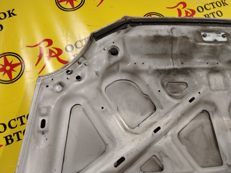 Капот, 6000 рублей, Красноярск