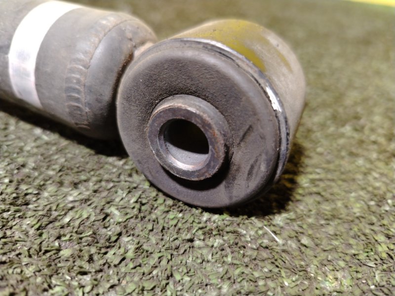 амортизатор, 1500 рублей, Красноярск