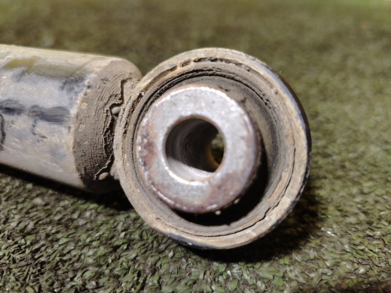 амортизатор, 1000 рублей, Красноярск