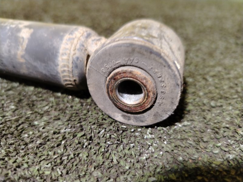 амортизатор, 800 рублей, Красноярск