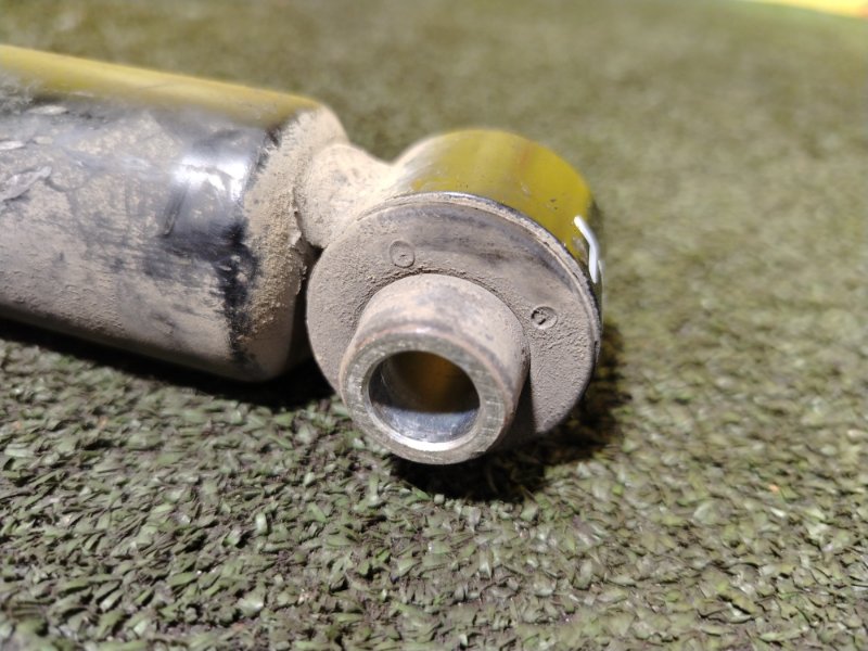 амортизатор, 750 рублей, Красноярск