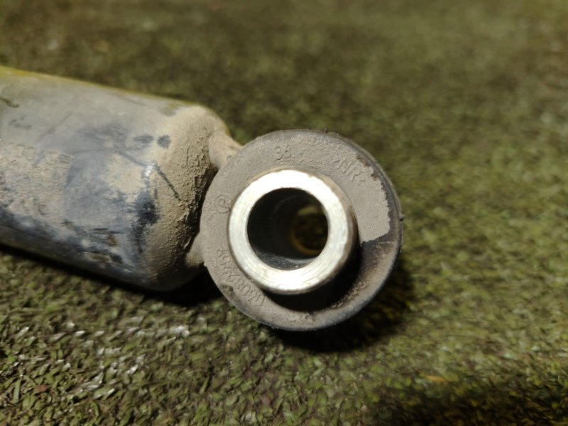 амортизатор, 750 рублей, Красноярск