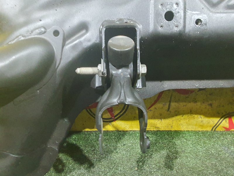 балка поперечная, 2000 рублей, Красноярск