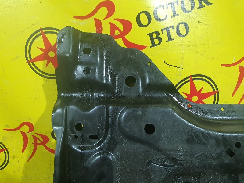 балка поперечная, 2000 рублей, Красноярск